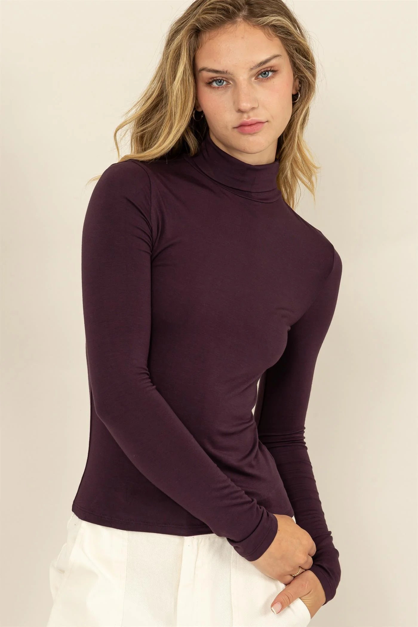 SLIM-FIT TURTLENECK LONG SLEEVE TOP