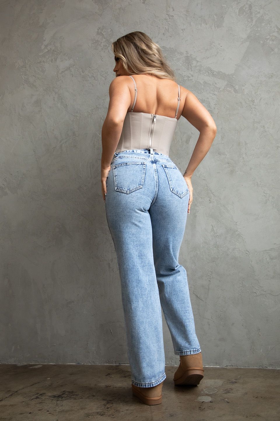Phoenix Crossover Light wash Jeans