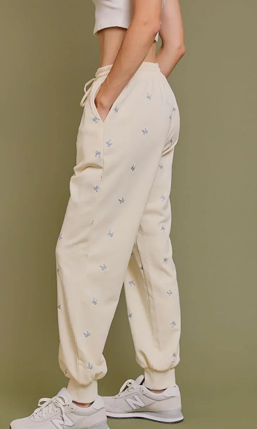 Embroidered bow sweatpants